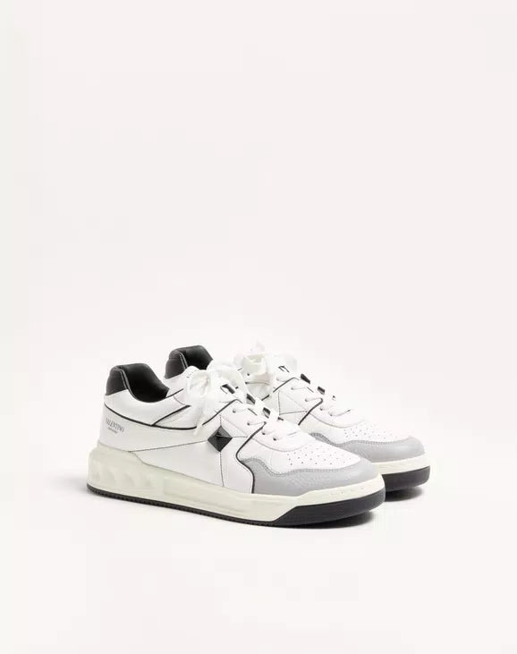 Valentino One Stud Low-Top Nappa Sneaker White/Black