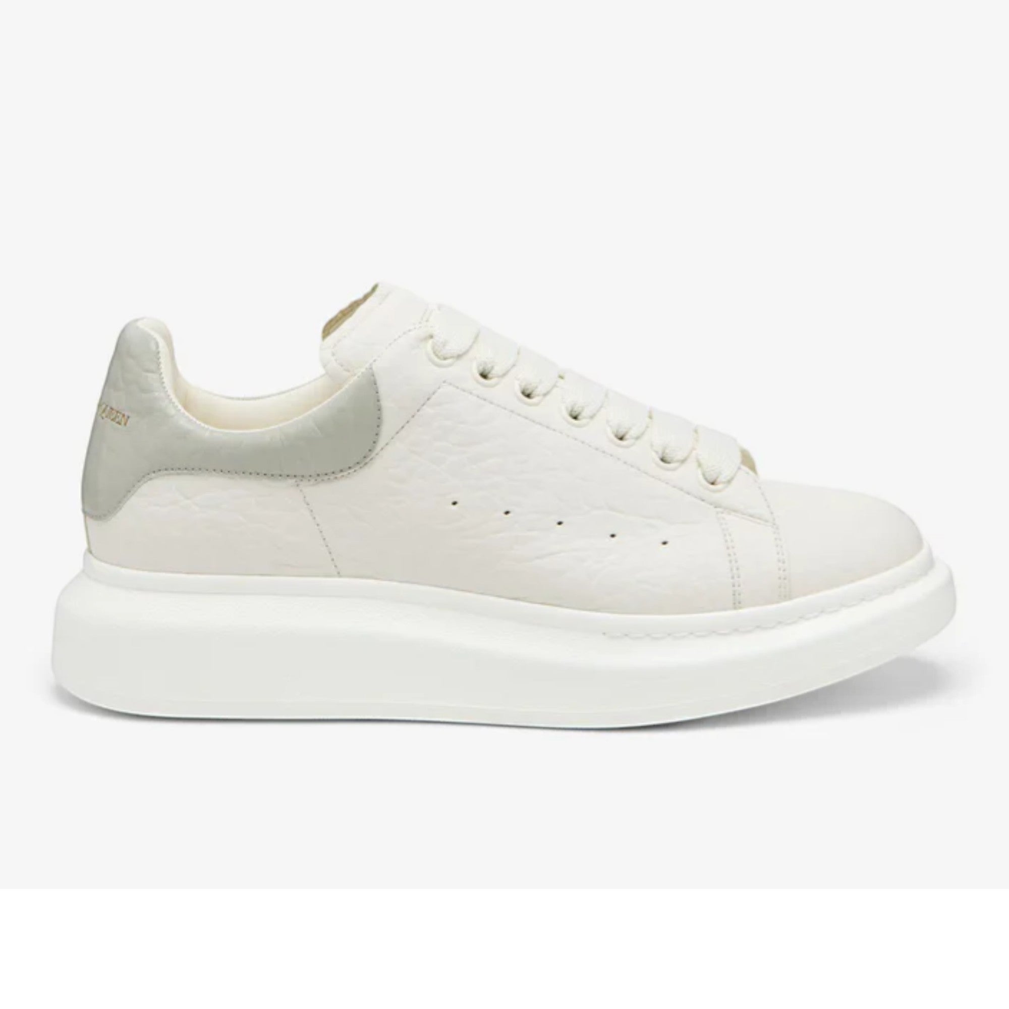 Alexander McQueen Oversized Sneaker in Off White Green