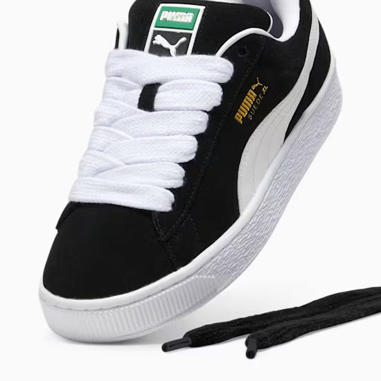 Suede XL Sneakers Black / White
