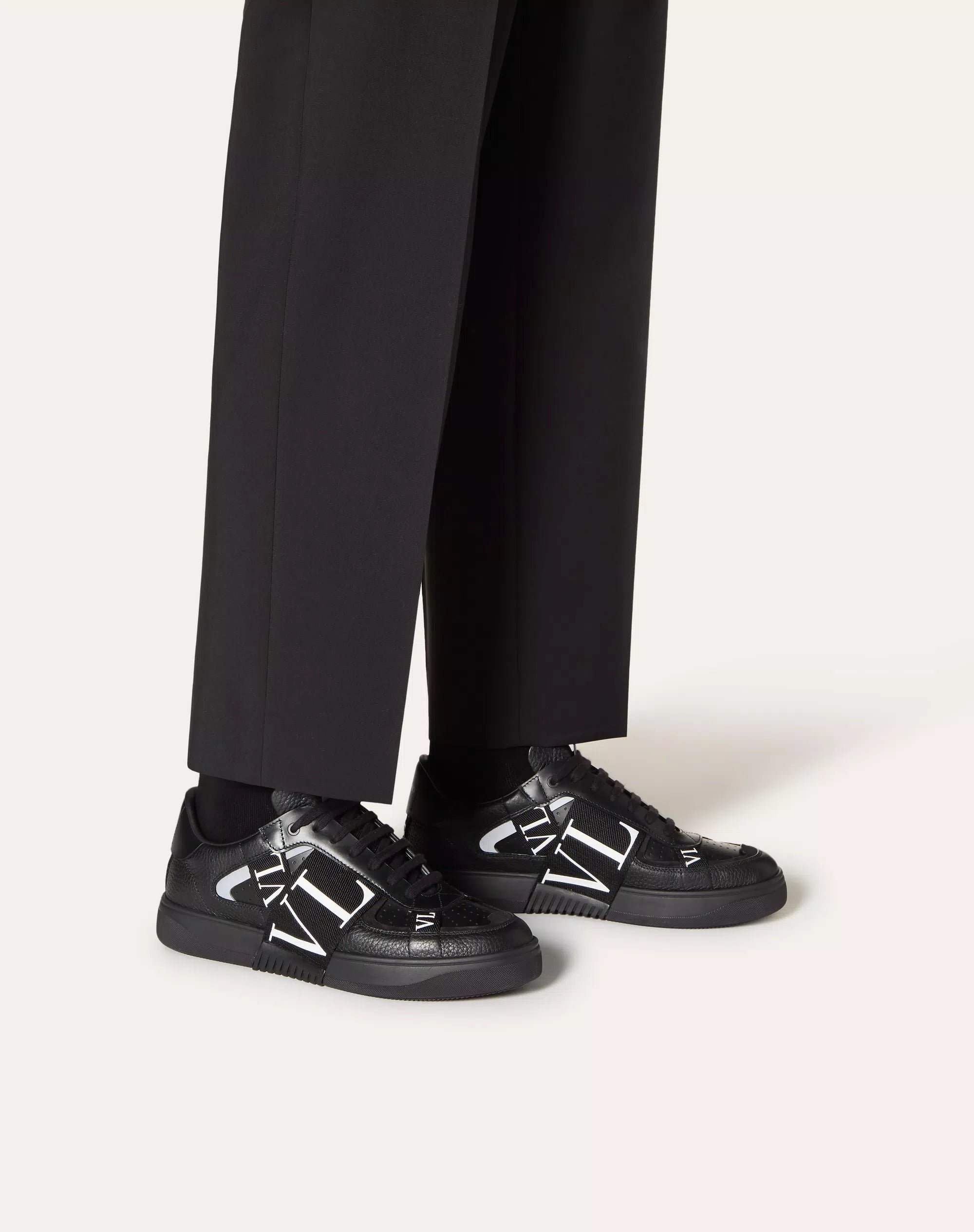 Valentino Garavani Low-Top Calfskin VL7N Sneaker with Bands