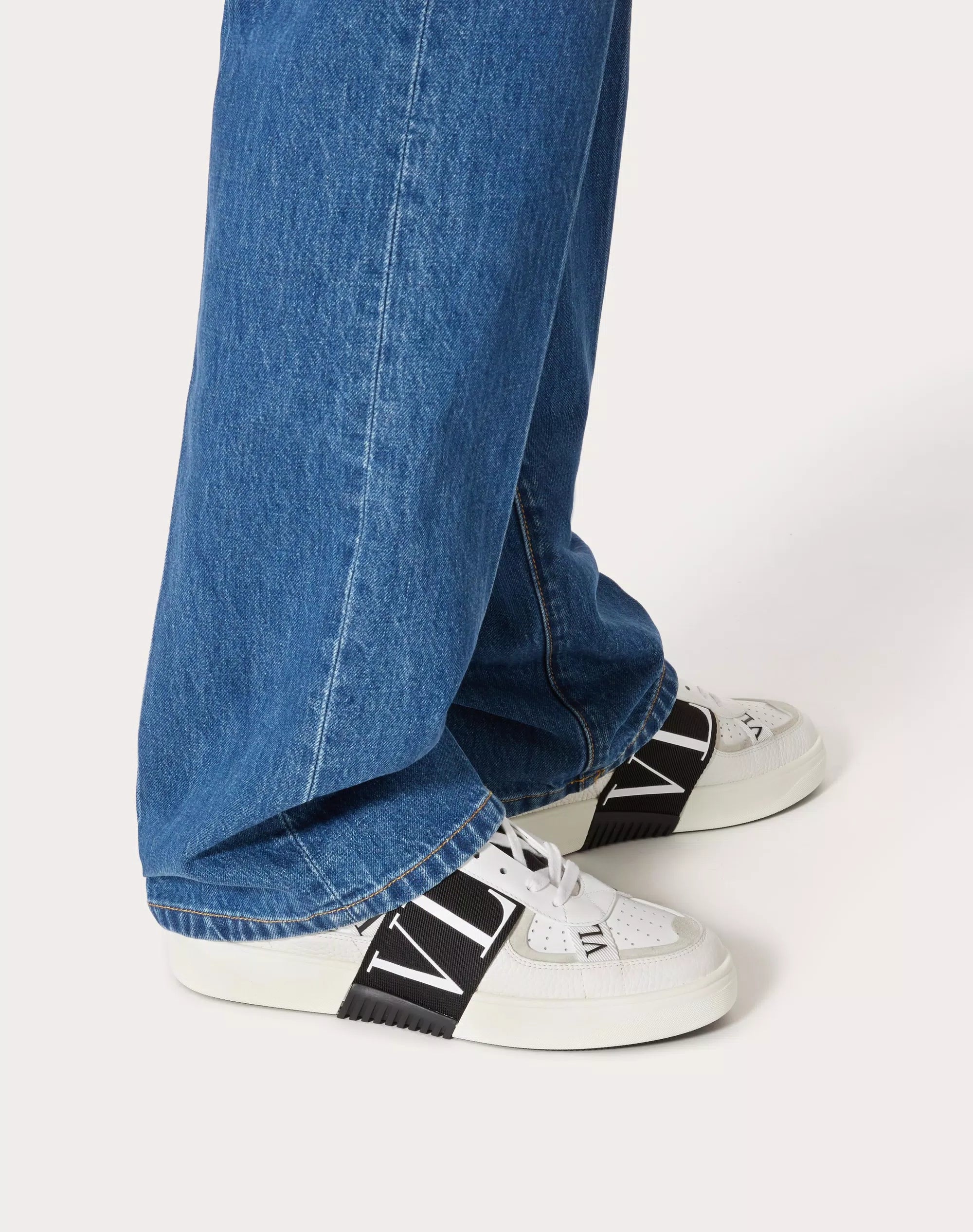 Valentino Garavani Low-Top Calfskin VL7N Sneaker with Bands