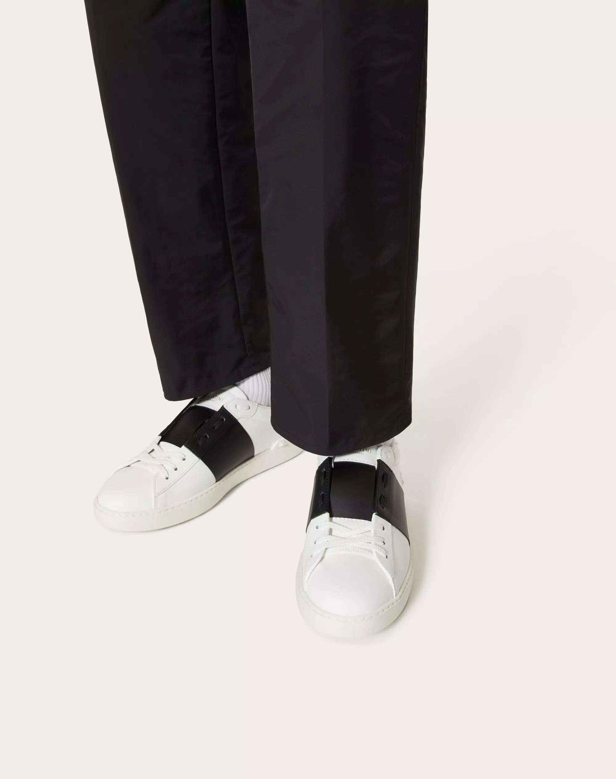 Valentino Garavani Open white calfskin sneaker