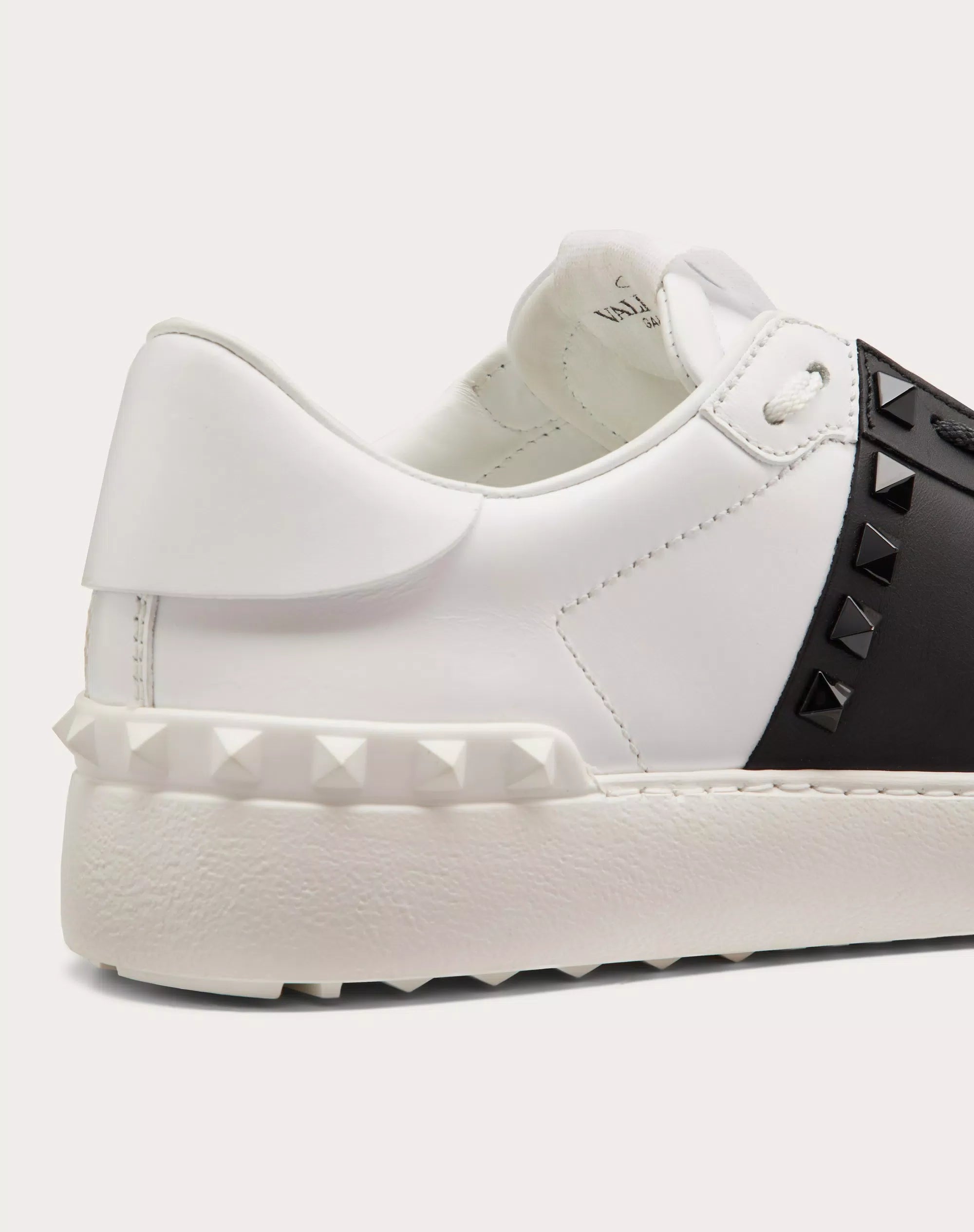Valentino Garavani Rockstud Untitled white calfskin sneaker