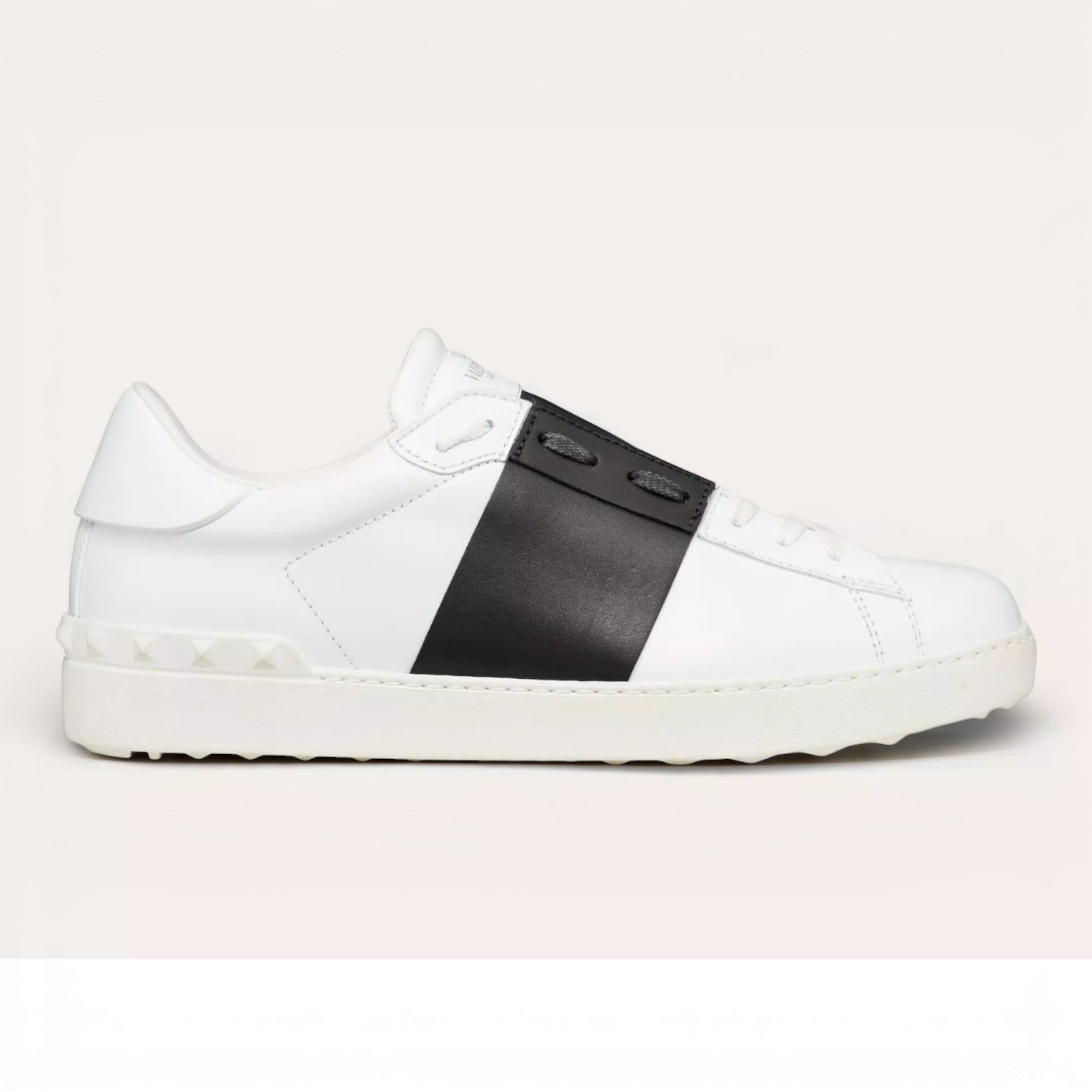 Valentino Garavani Open white calfskin sneaker