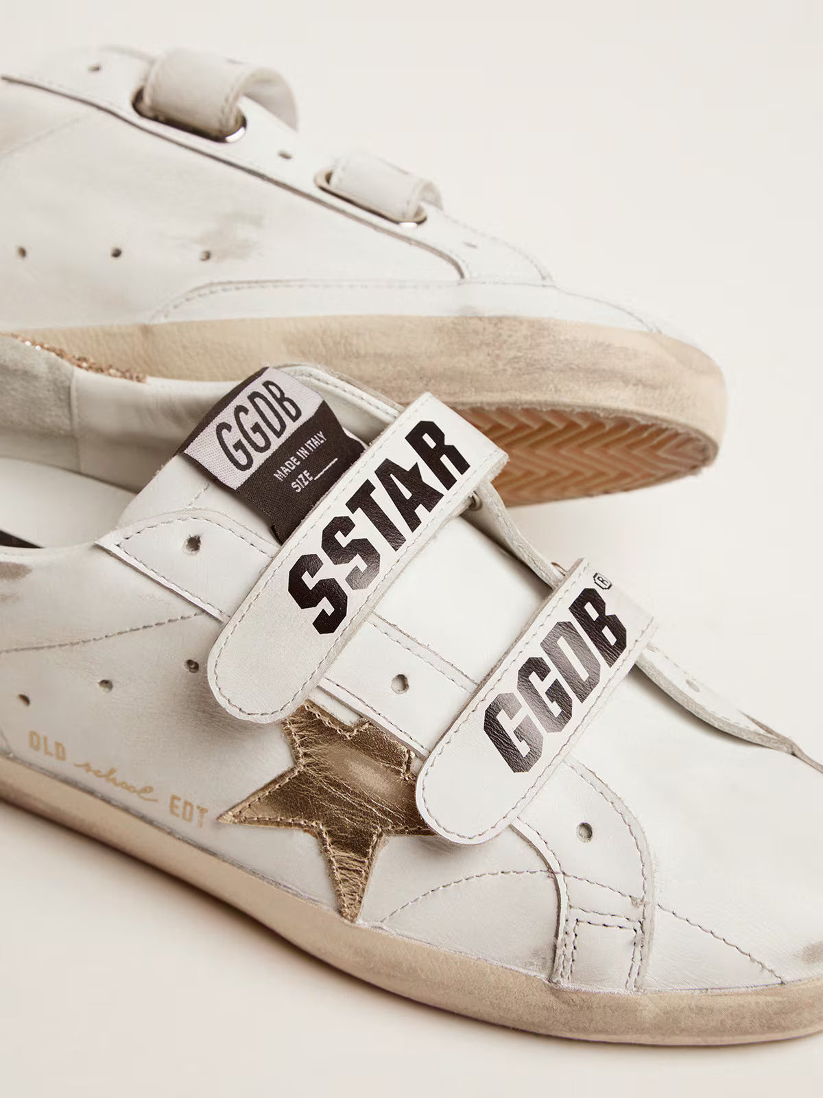 Old School Sneakers White / Gold