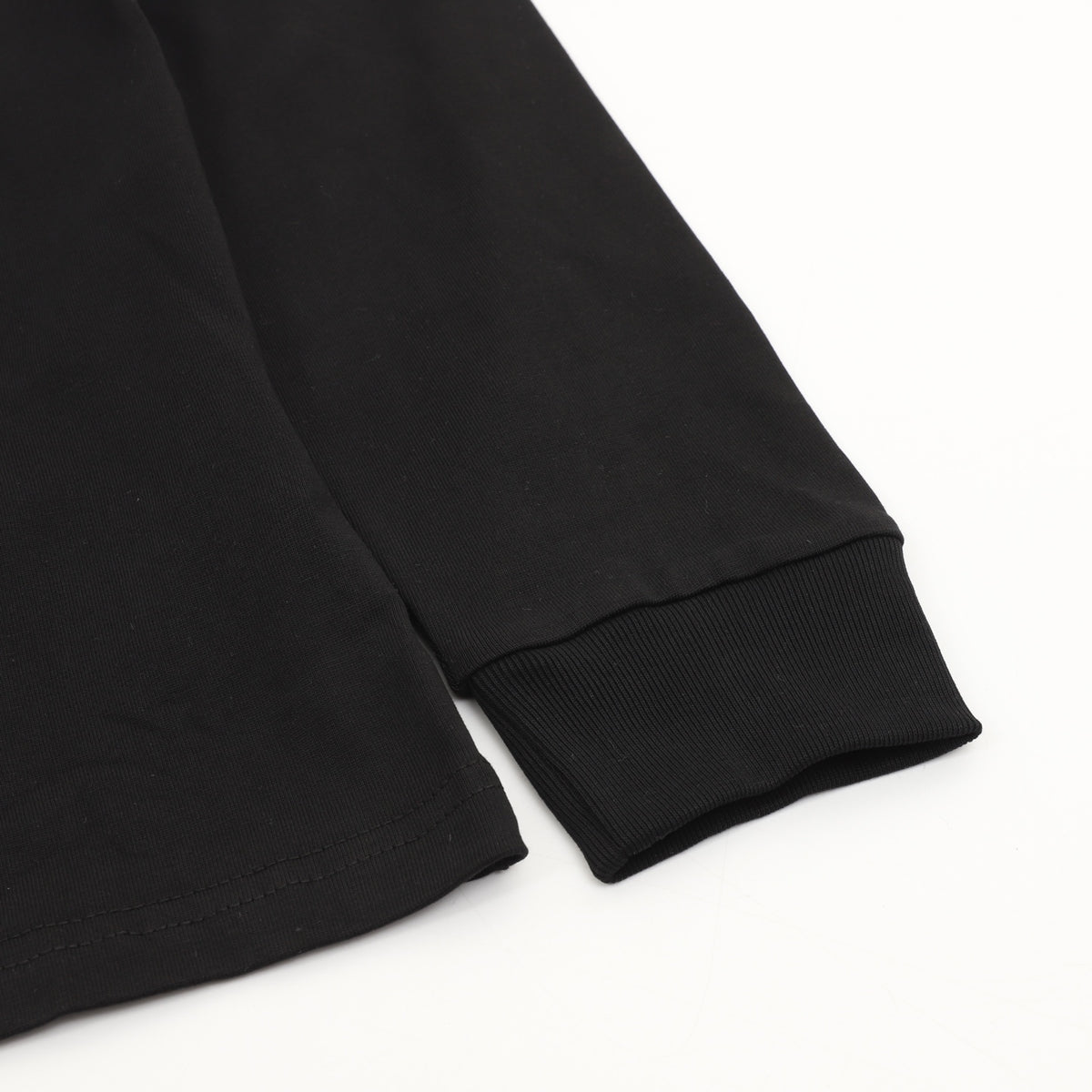 CH Plus Pocket Long Sleeve T-Shirt Black