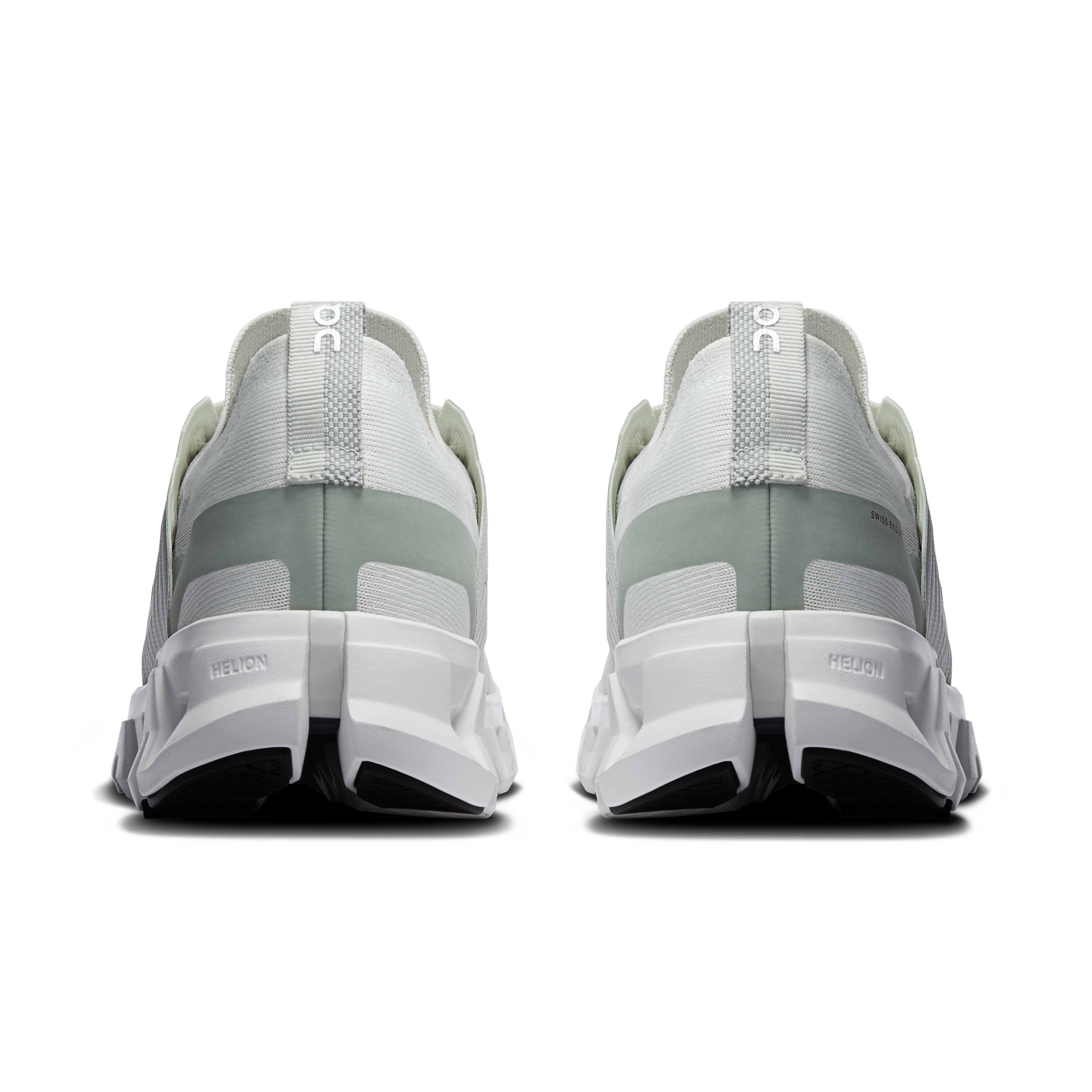 Cloudswift 4 White