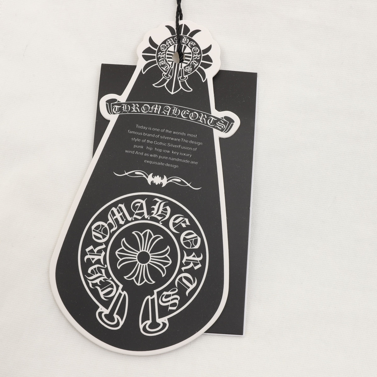 Scroll Logo Long Sleeve Pocket T-Shirt White