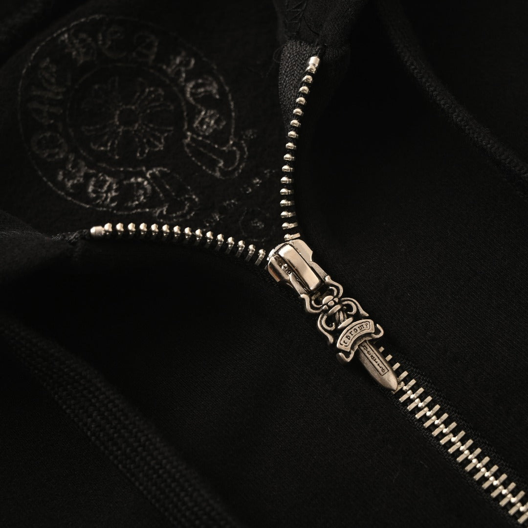 Scroll Logo Cross Zip-Up Hoodie Black