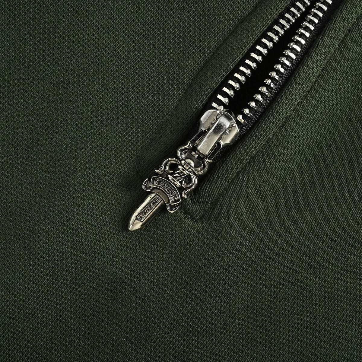 Script Embroidered Half-Zip Sweatshirt Dark Green