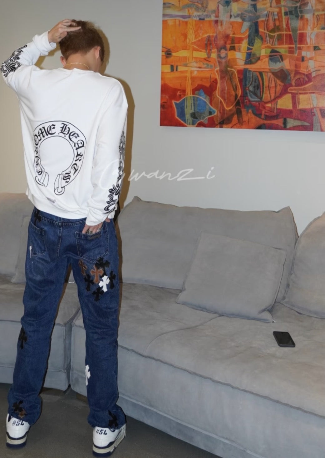 Floral Horseshoe Long Sleeve T-Shirt White