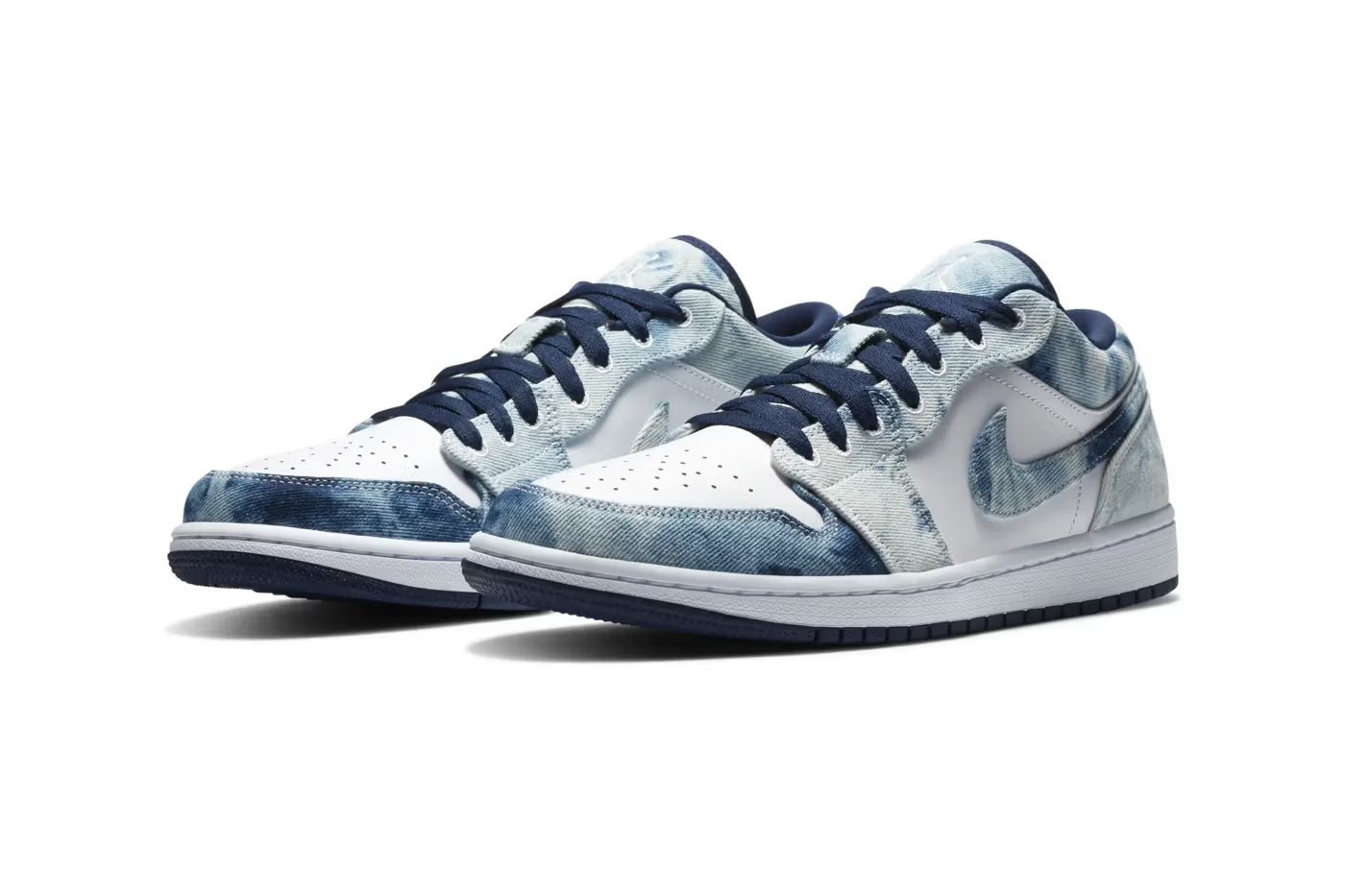Air Jordan 1 Low SE Washed Denim
