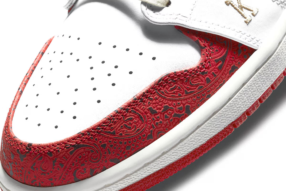 Air Jordan 1 Low SE Spades