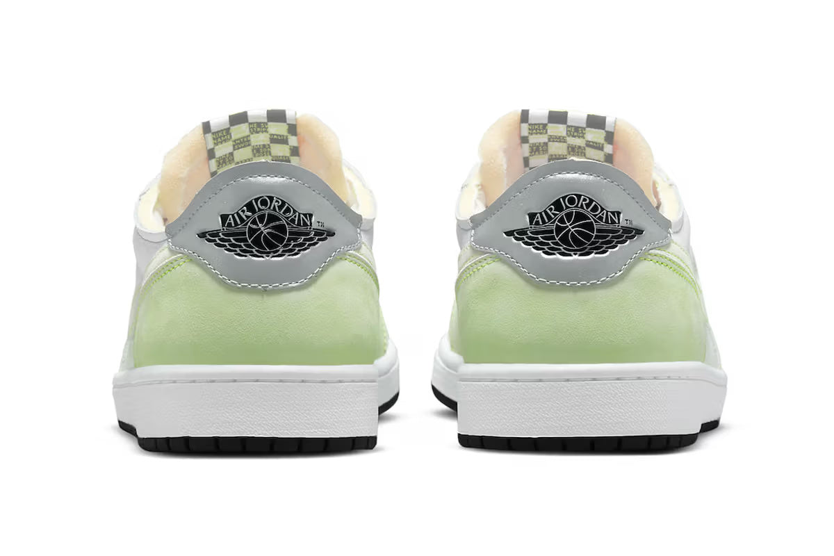 Air Jordan 1 Low OG Ghost Green