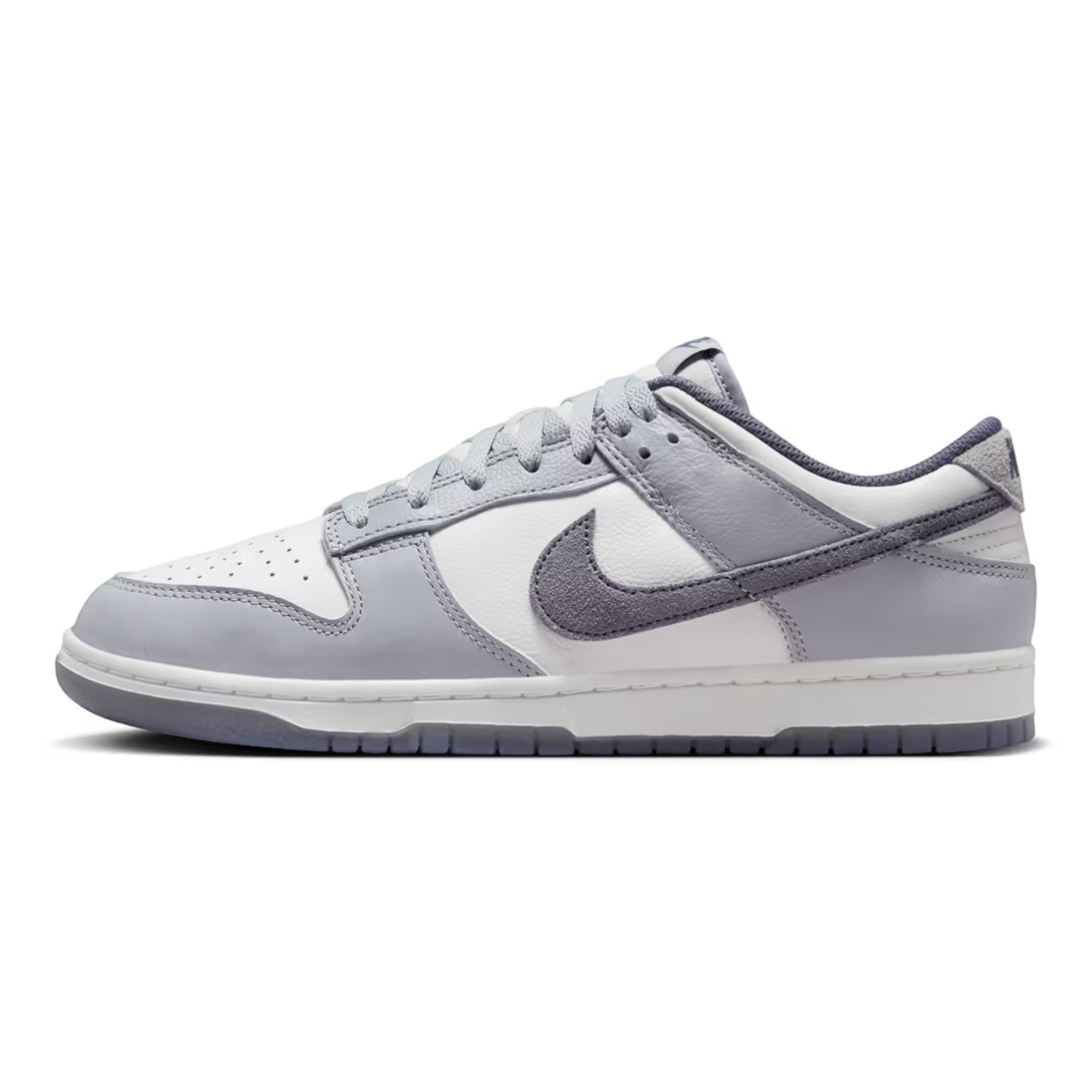 Nike Dunk Low Light Carbon
