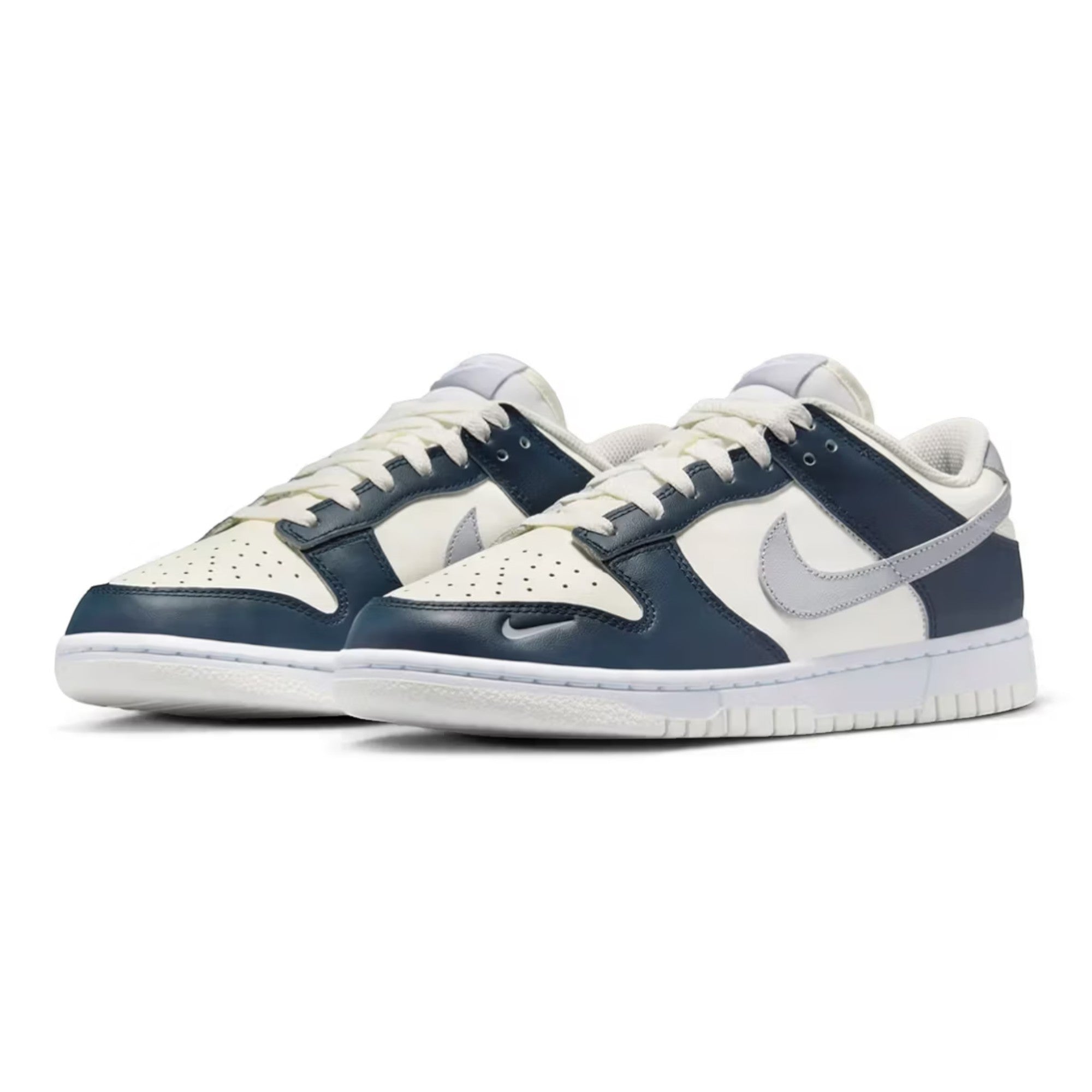 Nike Dunk Low Armory Navy