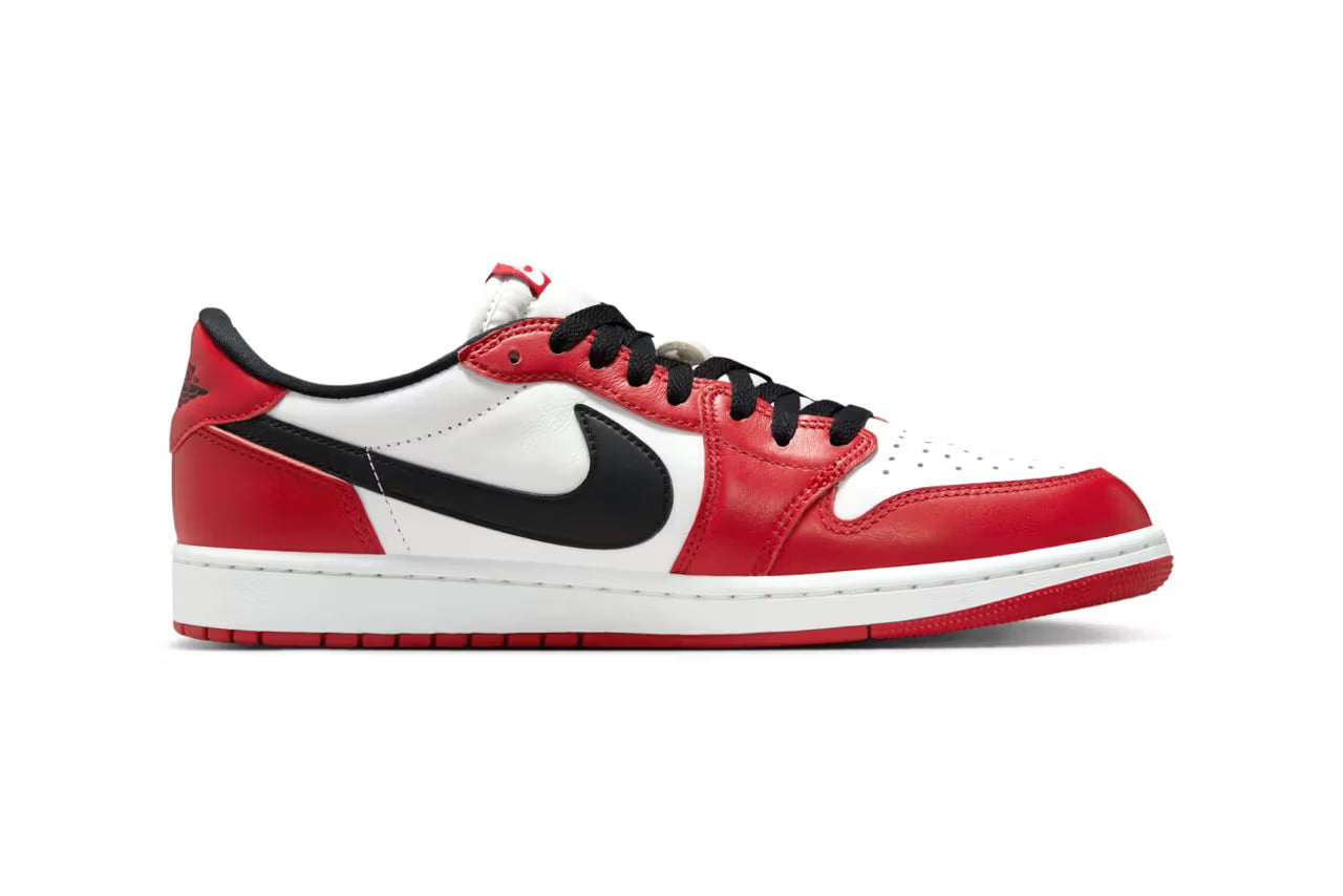 Air Jordan 1 Low OG Chicago