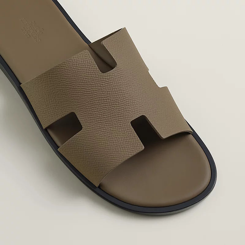 Hermès Izmir Sandal Étoupe