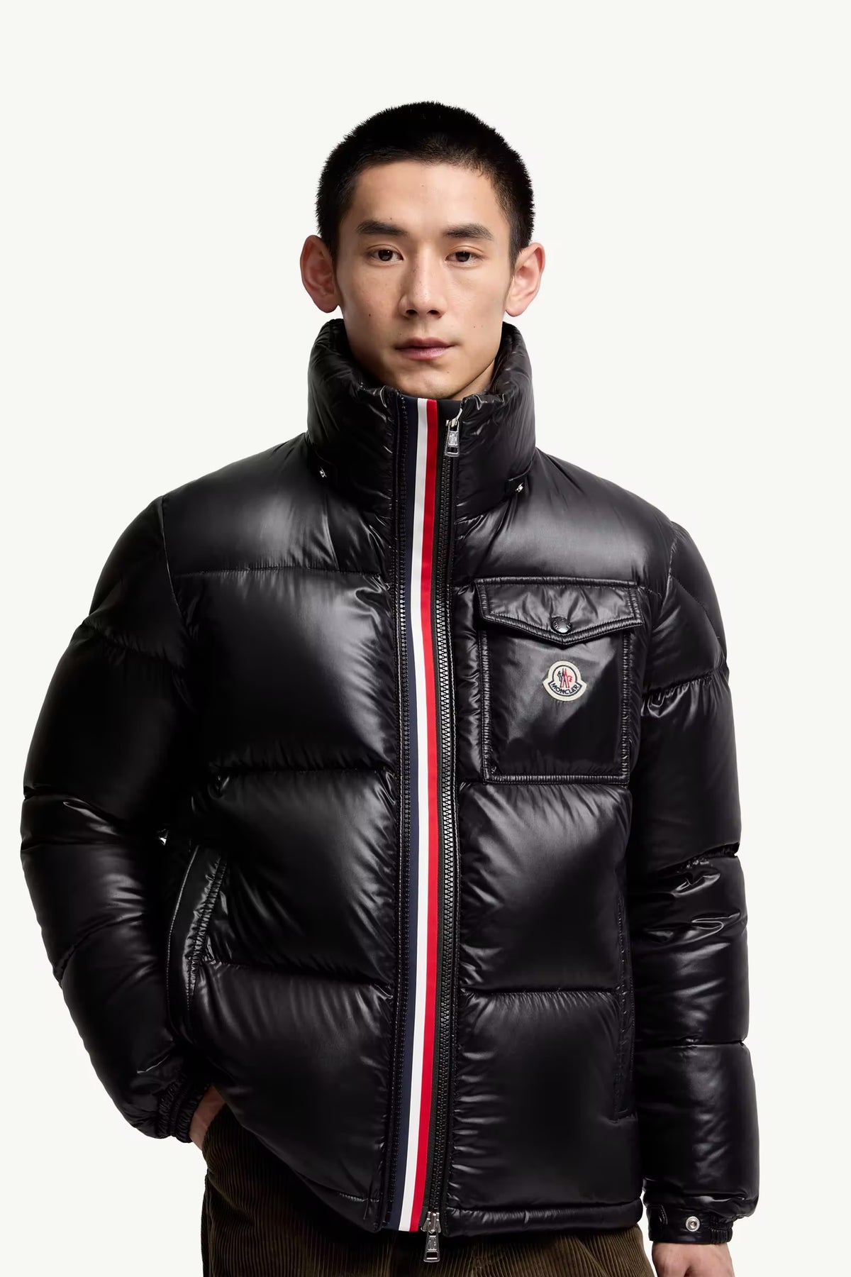 Montbeliard Hooded Short Down Jacket Black