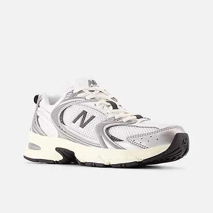 New Balance 530 Silver Metallic / Black Cement