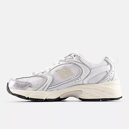 New Balance 530 Silver Metallic / Linen